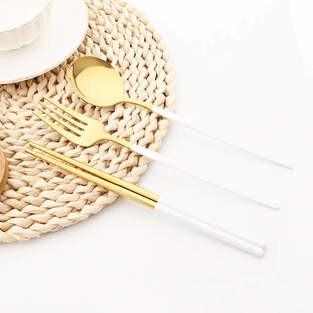 Description Picture 5 of item12-16Pcs Chopsticks Knife Fork Spoon Cutlery Set Green Gold Dinnerware Set Luxury Stainless Steel Flatware Korean Tableware Set