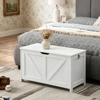 Farmhouse Storage Chest 1