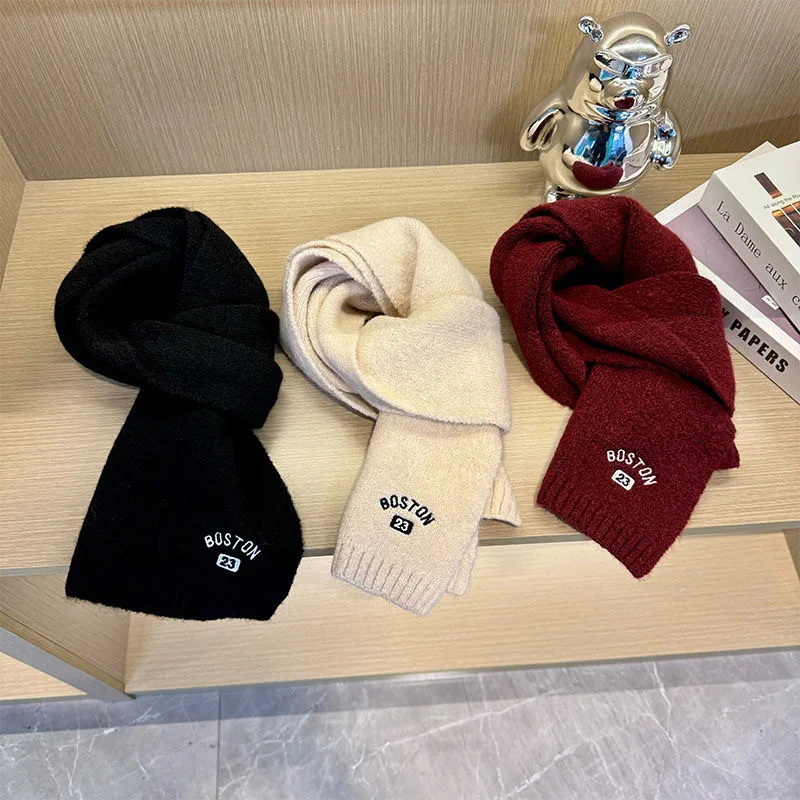 Children's knitted scarf autumn and winter new encola red embroidered letter baby middle-aged children's bib warm windbreak