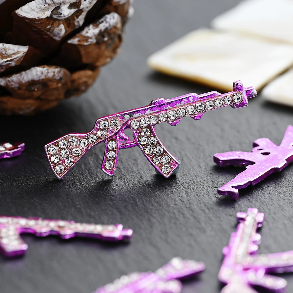 

3D Alloy Gun Nail Charms Shiny Diamonds Metal Gun Nail Art Charms Pink 3D Gun Shape Crystal Rhinestones Punk Manicure Decoration
