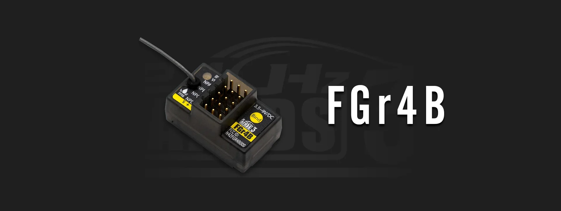 FLYSKY FGR4B Mini Récepteur Amélioré 4 Canaux pour Radiocommande NB4 NB4PRO, connecteurs et ports visibles en gros plan.