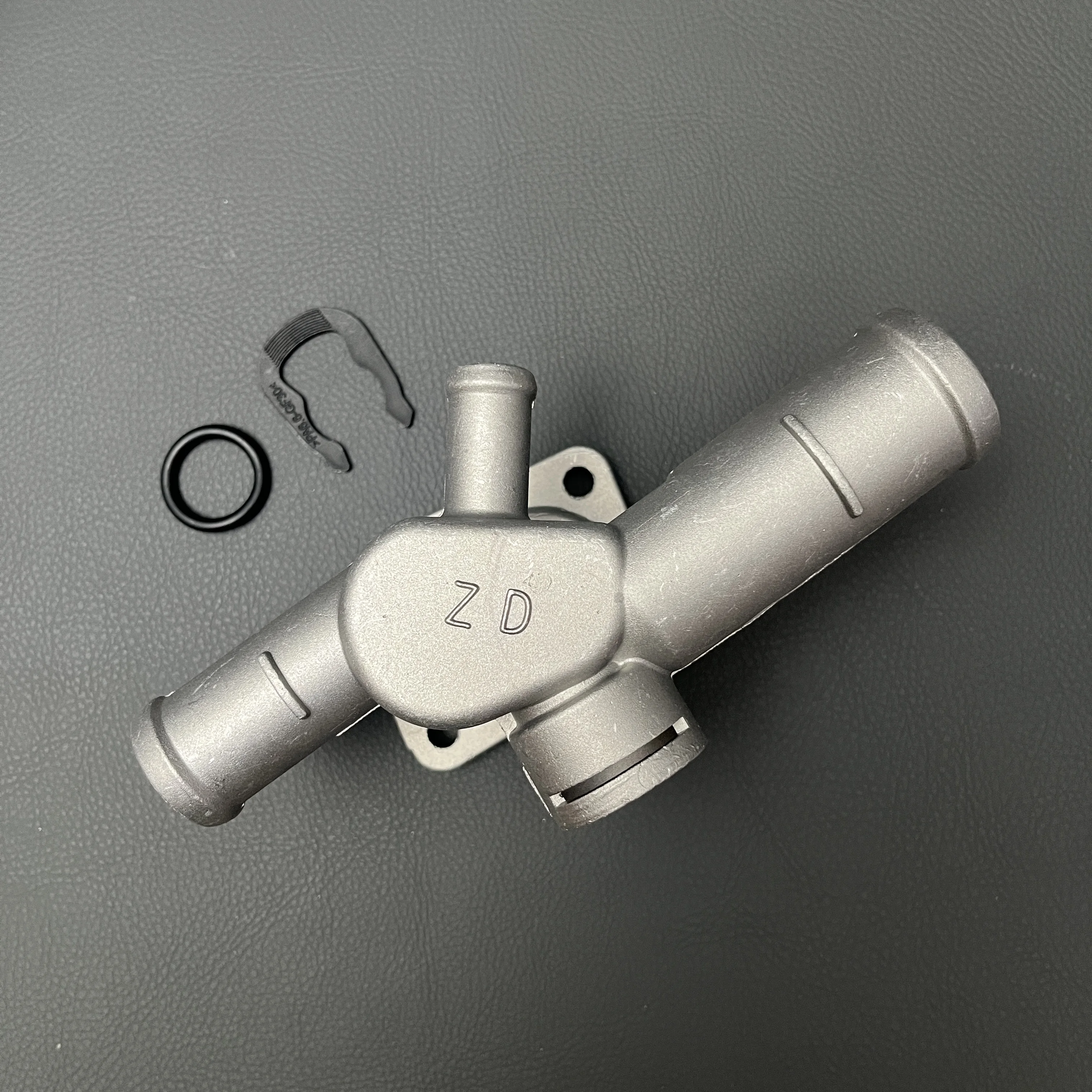 OEM Pipe Connector 03H121133 - Compatible With Volkswagen & Audi Vehicles