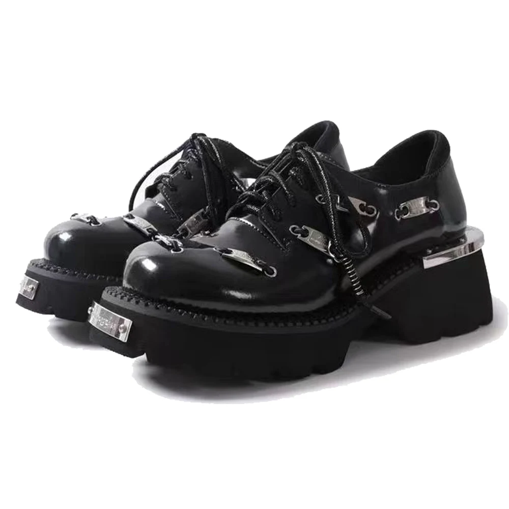 

Genuine Leather Motorcycle Boots Women Vintage Rock Shoes Casual New Punk Metal Low Top Platform Shoes Outdoor Chunky Loafers