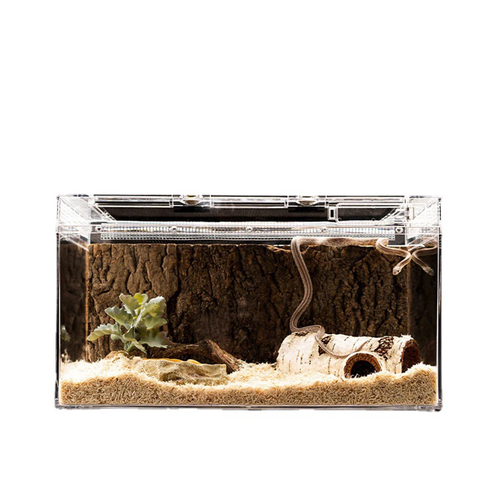 Title 6, Resin Large Reptile Hide Wooden Bark Appearance...
