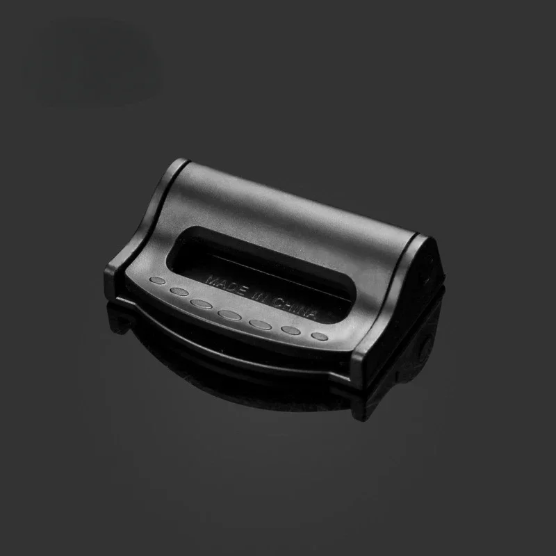Seat belt protector A Pair of Car Seatbelt Shoulder Protector Buckle Device Children Fixed An Pregnant Women's Elasticity Adjuster Fixed Limiters