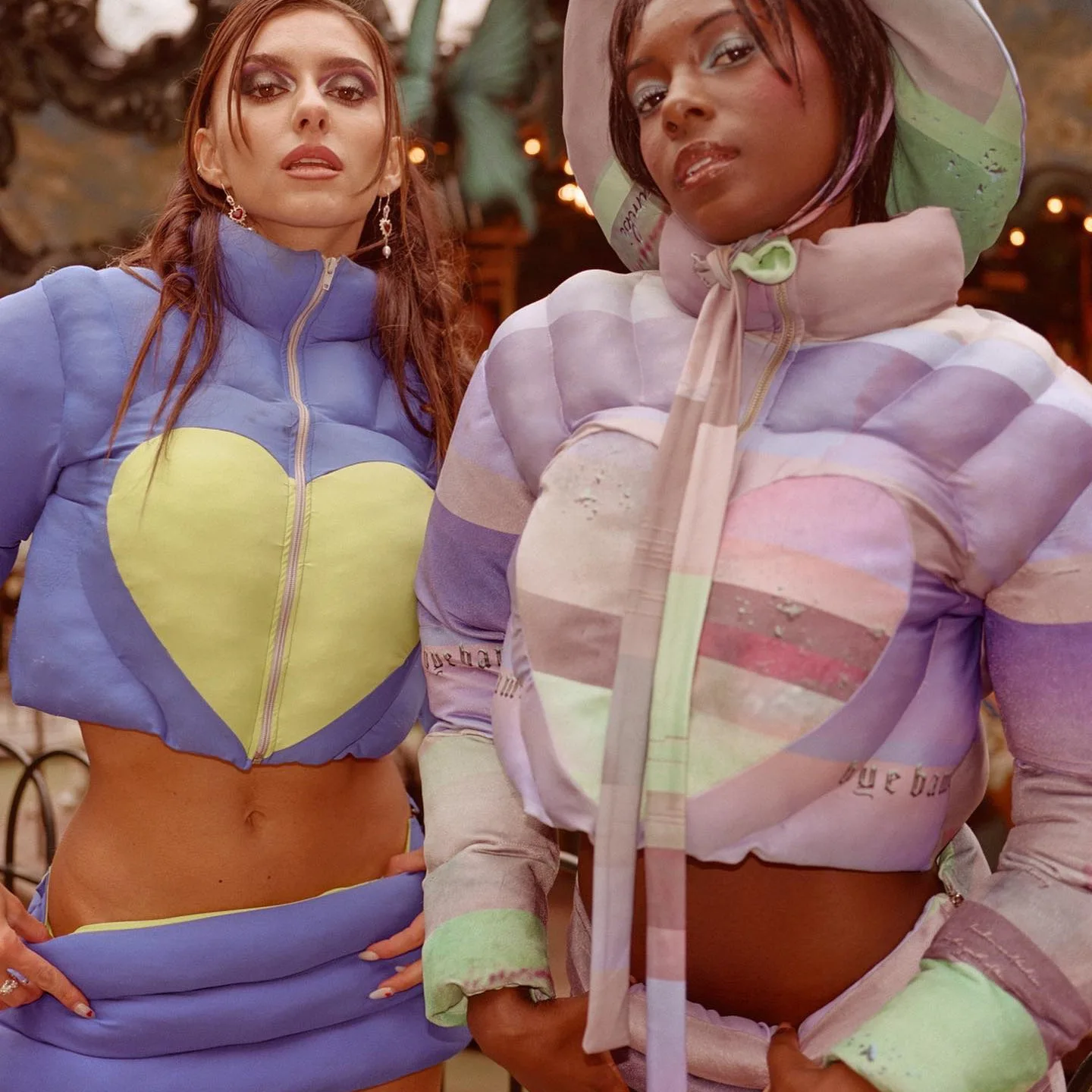 

Spicy Love Stitching Short Sections of Cotton Clothing Female Warm Fashion Umbilical Cord Long-Sleeved Zipper Short Jacket