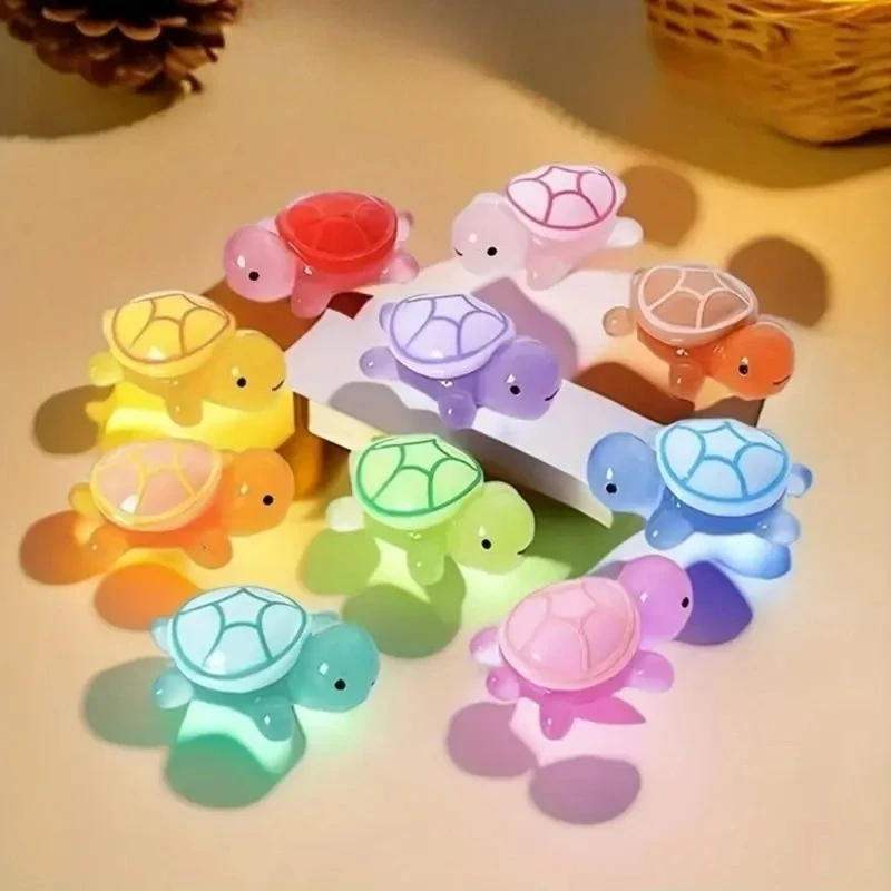 Glow in Dark Resin Sea Turtle Ornaments for Home Decor
