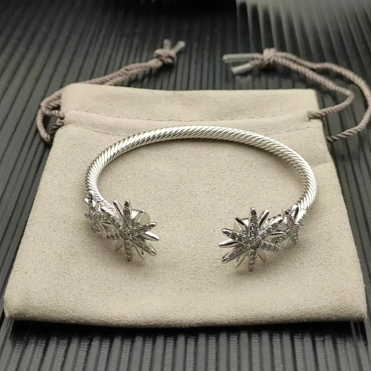 High Quality Fashion 925 Silver DY Star Bracelet Image 8