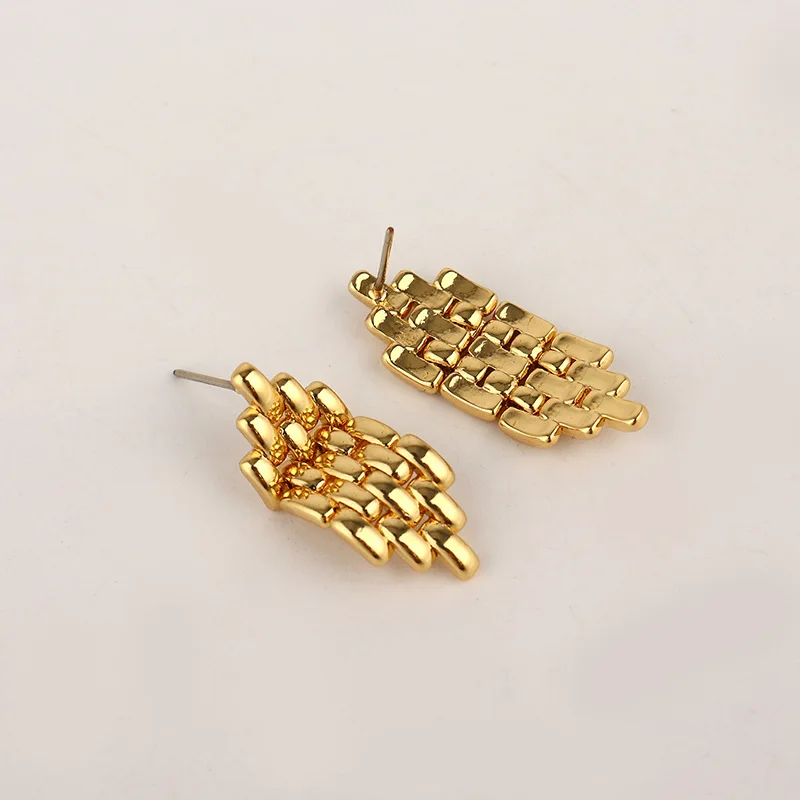Vintage woven earrings copper earrings vintage temperament earrings earrings simple fashion design