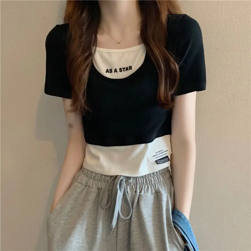 

2023 Summer New Hotsweet Patchwork T-shirts Women Fashion Design Fake Two Piece Short Sleeve Y2K Crop Tops Mujer