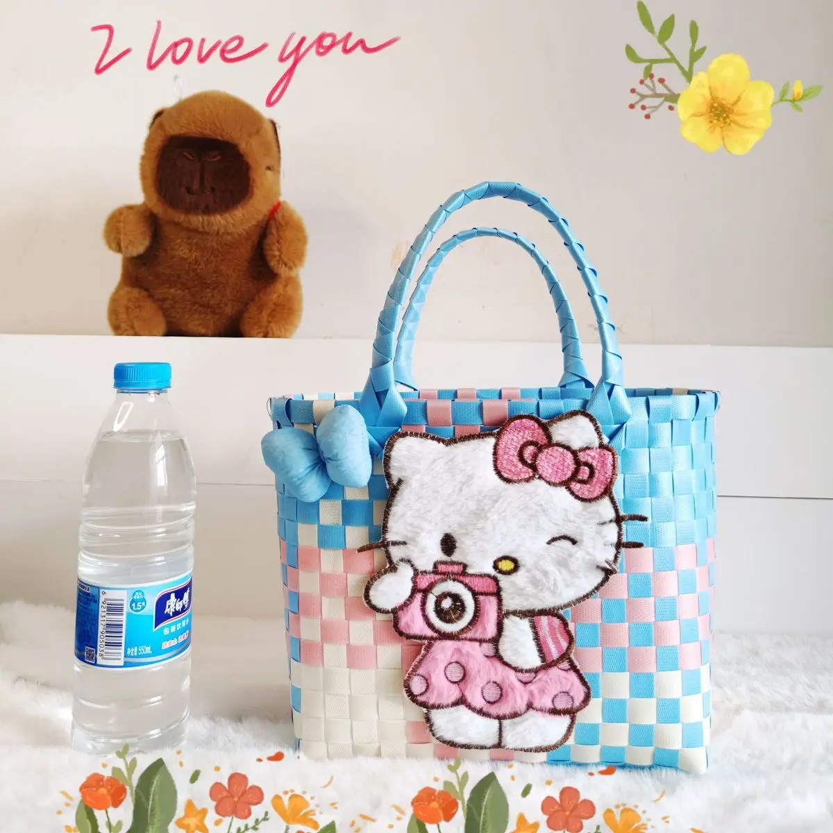 Hello Kitty Woven Handbag