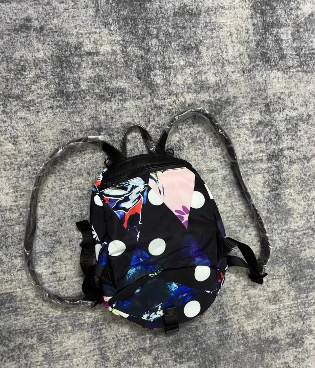 

Foreign trade original order Spain D new backpack 36 * 26 portable printed graffiti silk cotton zipper fashion backpack