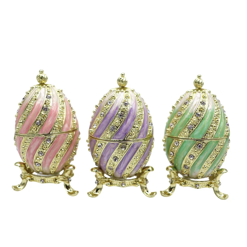 Handbemaltes emailliertes russisches Osterei im Faberge-Ei-Stil, kleines Ei, dekorativ mit aufklappbarer Heimdekoration