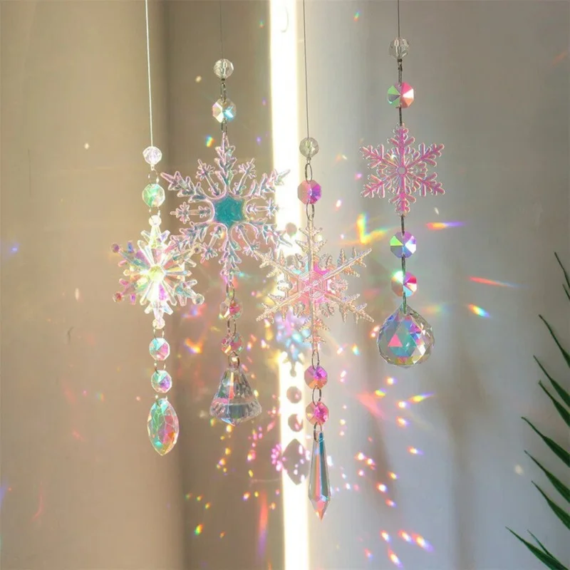 

Xmas Snowflake Rainbow Maker Crystal Sun Catcher Prism Hanging Window Crystals Lights Catcher Christmas Decoration for Home