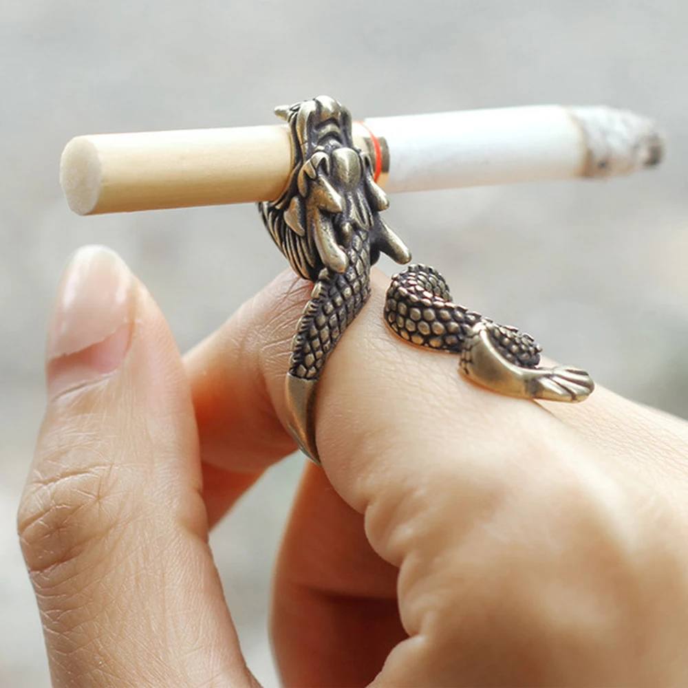 Cigarette Holder Dragon Ring Rack Metal Smoker Finger Clip Hand Rack Tobacco Cigarettes Smoking Weed Accessories