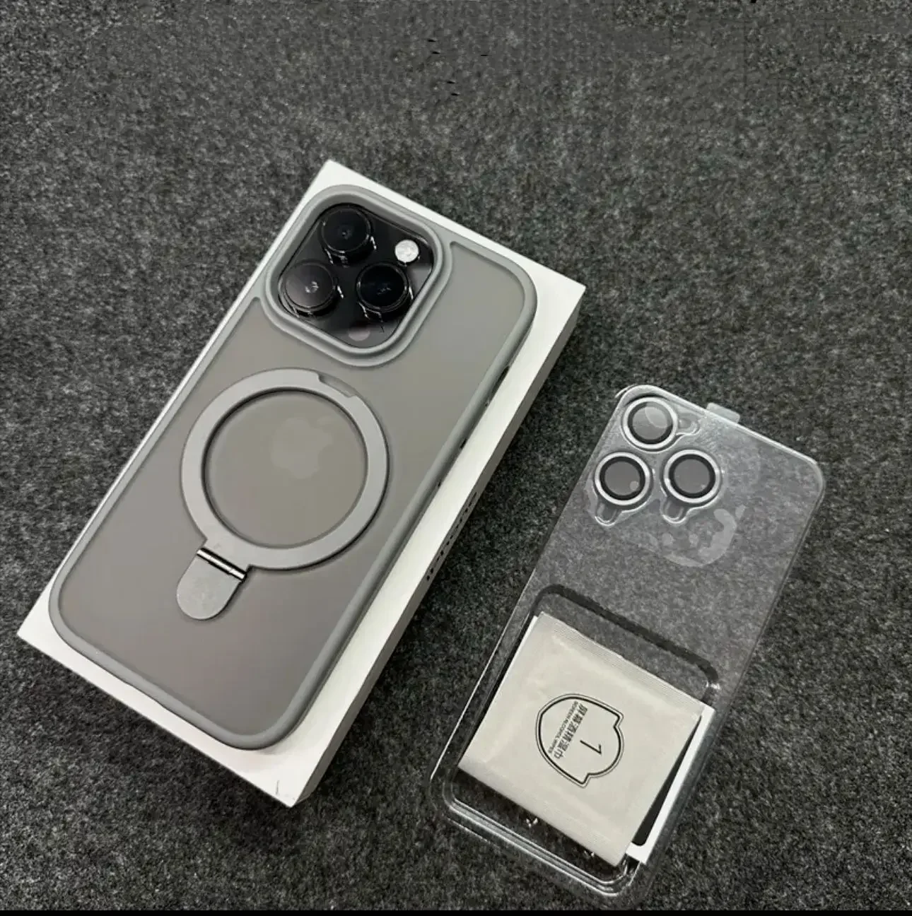 ตัวเลือกสินค้า เคสแม่เหล็กด้านพร้อมขาตั้ง iPhone