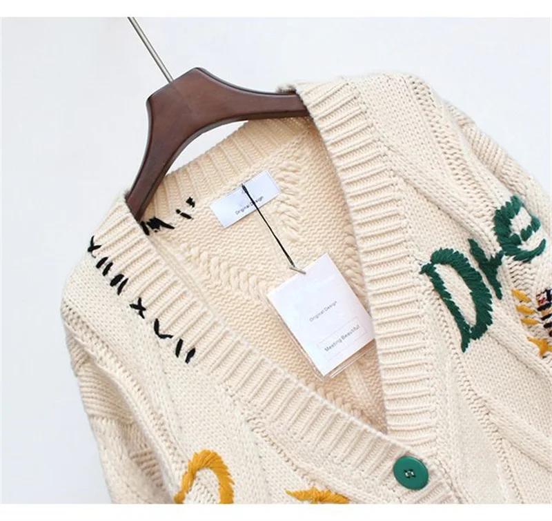 2026 Spring Autumn Female New Korean Version Lazy Style Cardigan Sweater Coat Women's Loose Short Knit Screw Thread Splicing Top