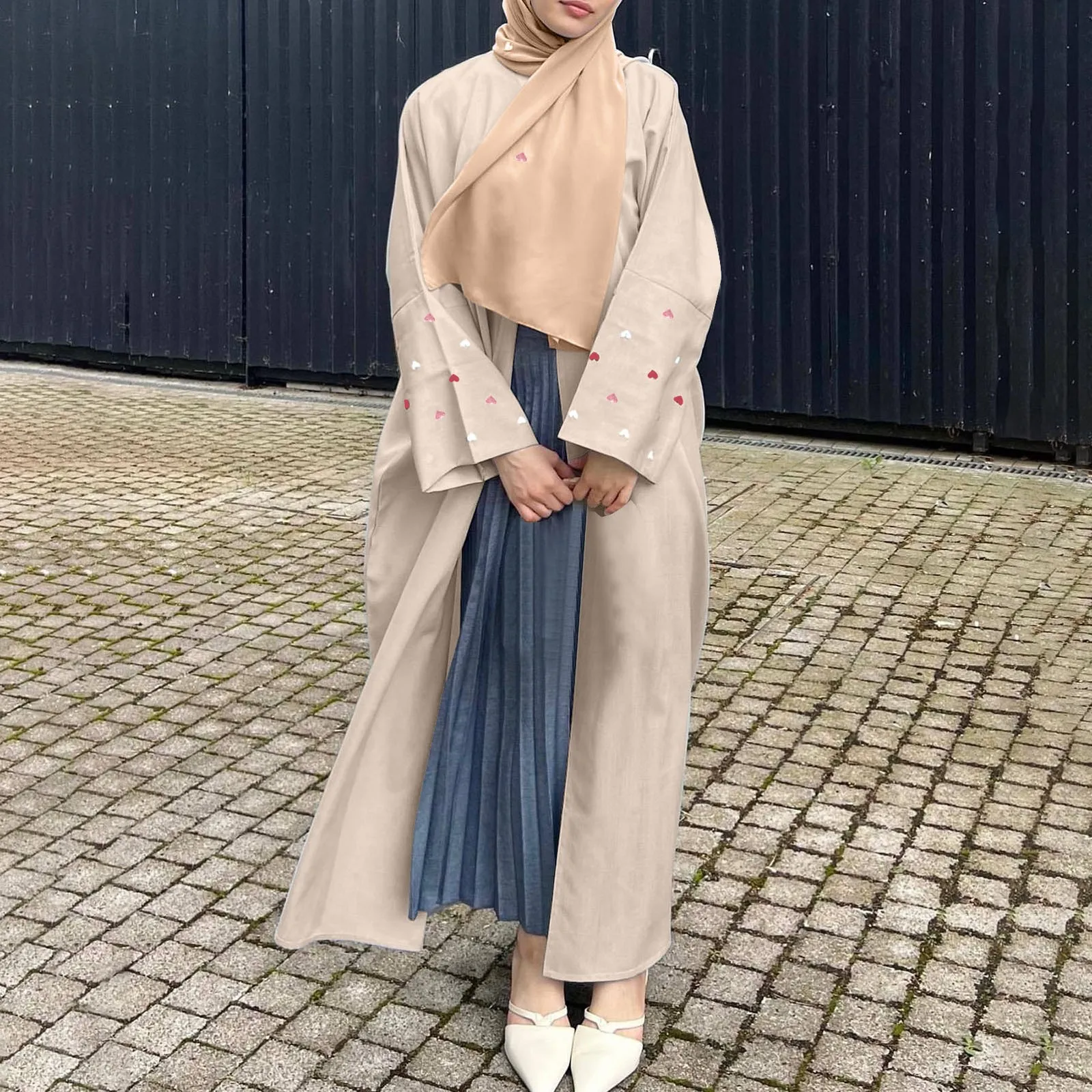 Fashion Love Embroidery Open Abaya For Women Dubai 2024 New Plain Kimono Muslim Türkiye Elegant Cardigan Gown Islam Clothing
