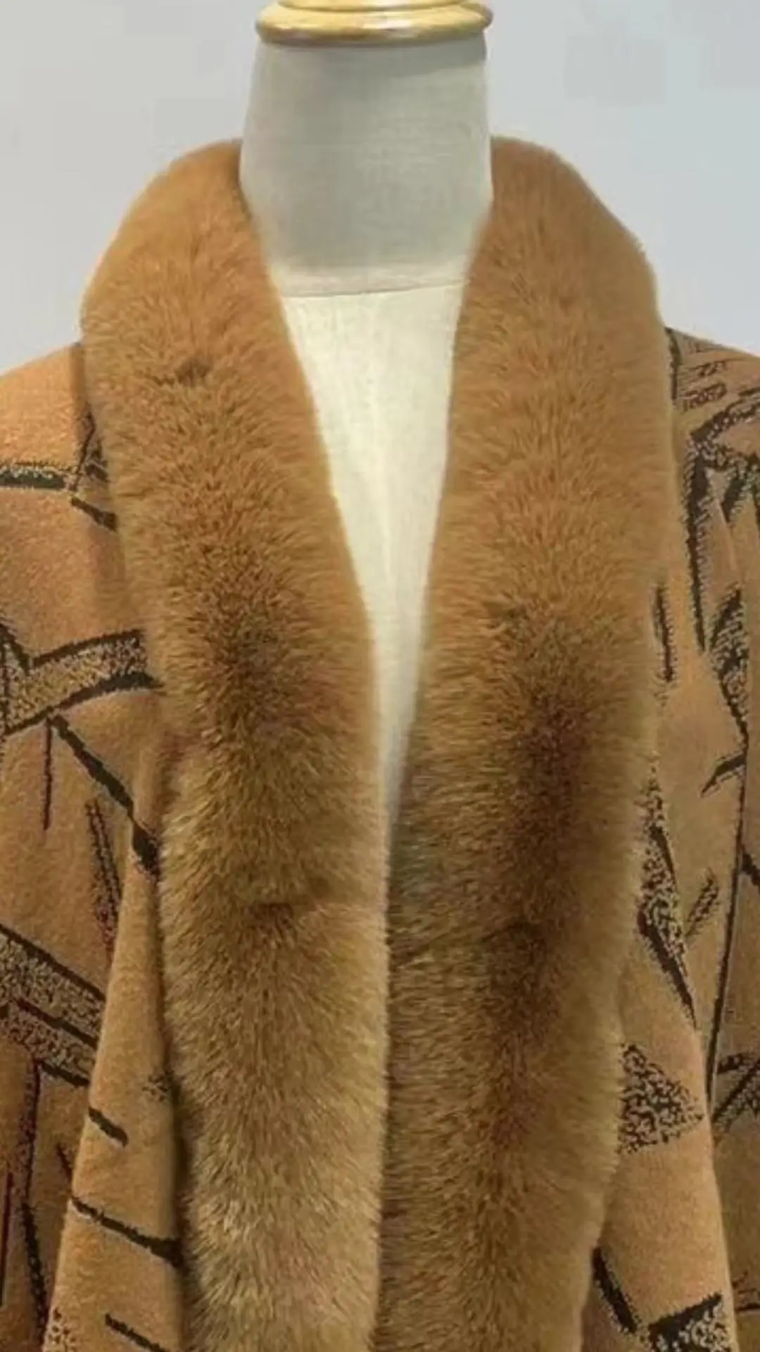 6 Colors Long Faux Rabbit Fur Collar Winter Streetwear Cloak Women Jacquard Weave Poncho Capes Thick Warm Cardigan Coat