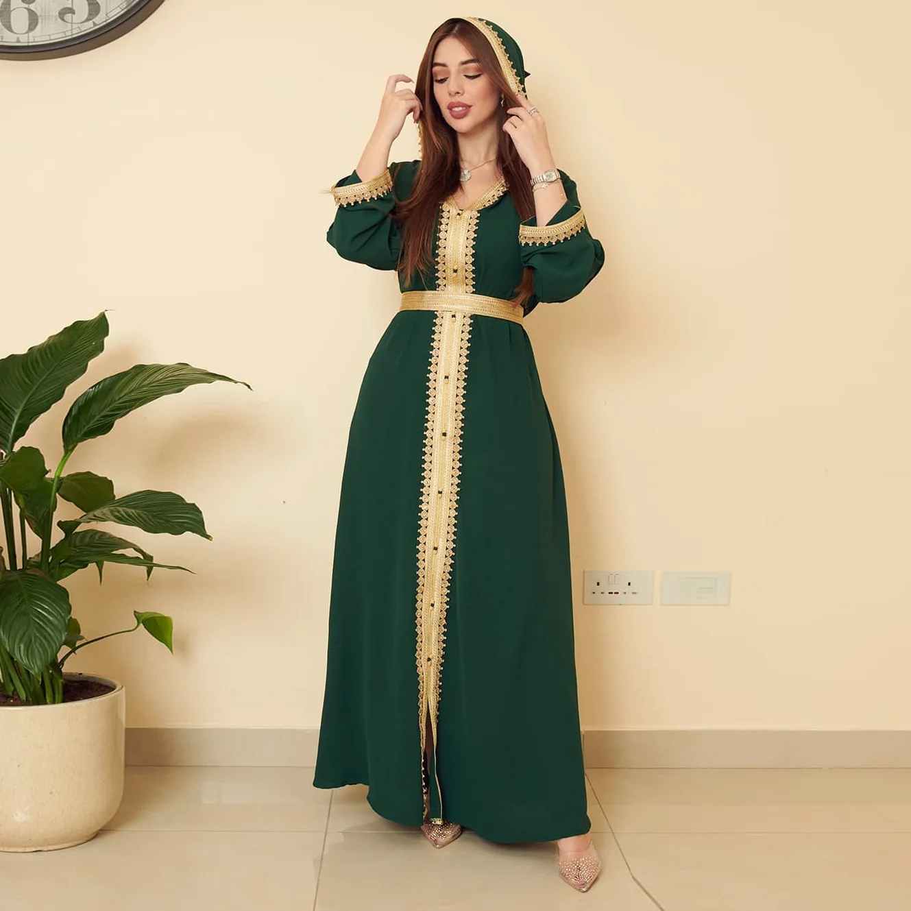 

Dresses For Muslim Women Lace Embroidery V-Neck Long Sleeve Party Maxi Dress With Belt Elegant Moroccan Kaftan Turkey Wears