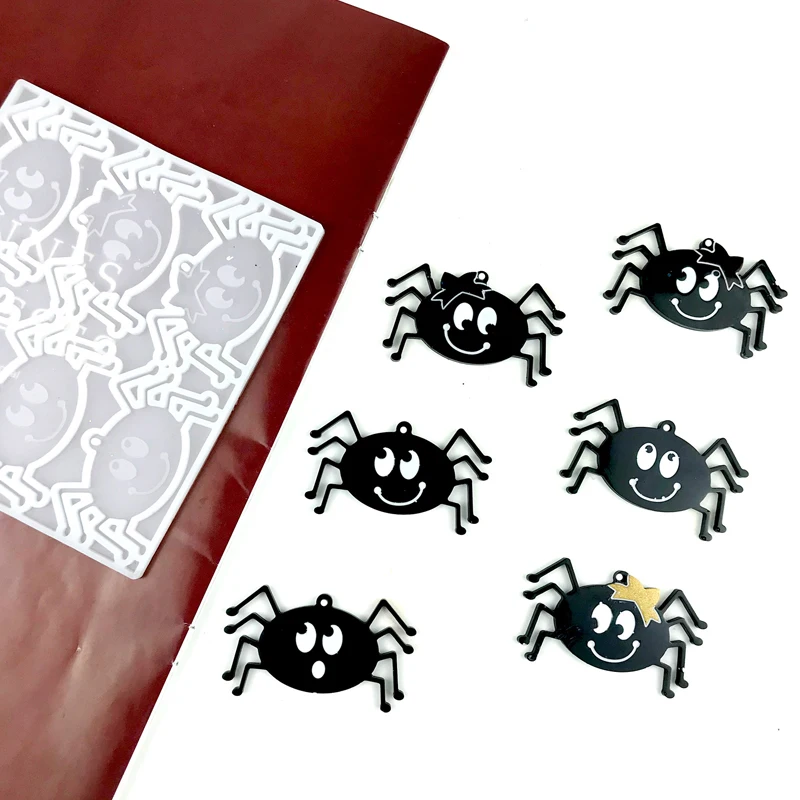 

Halloween Spider Wall Decoration Pendant Silicone Mold DIY Making Keychain Pendant Tool Resin Accessories