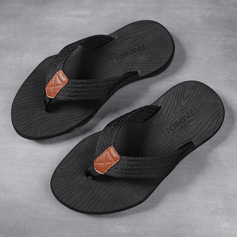 Flip Flops Men Summer Beach Flip Flops Casual Breathable Thicken Beach Slippers Outdoor