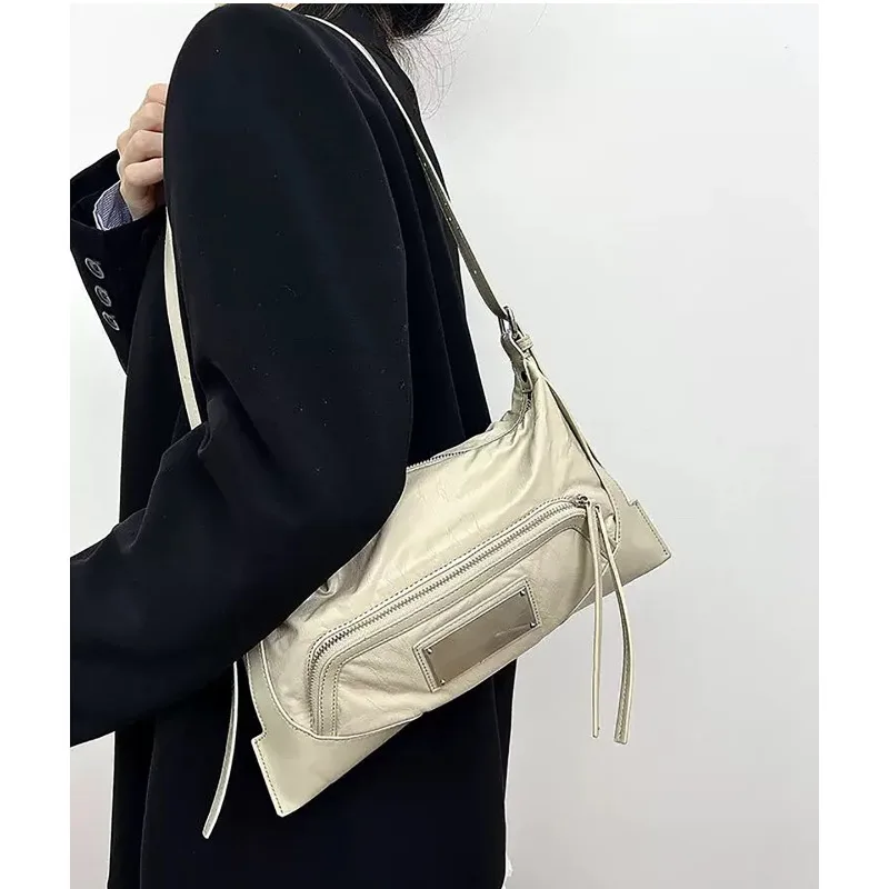 Fashionable Soft pu Leather Headlayer Trapezoidal Casual Flip Single Shoulder Bag Underarm Phone Bag Autumn New Arrival 2025