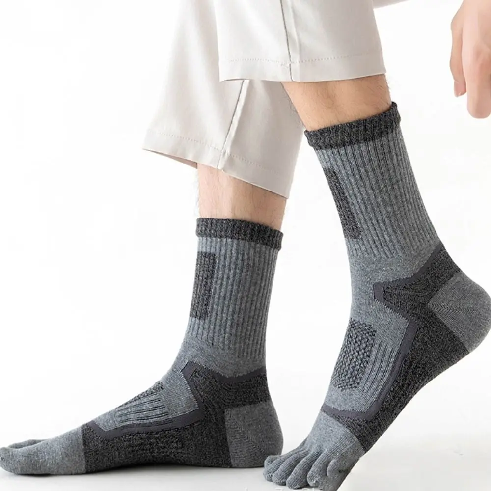 

Winter Breathable Soft Split-toed Socks Thick Retro Sport Long Tube Five Finger Socks Middle Tube Hosiery Man Socks Cotton