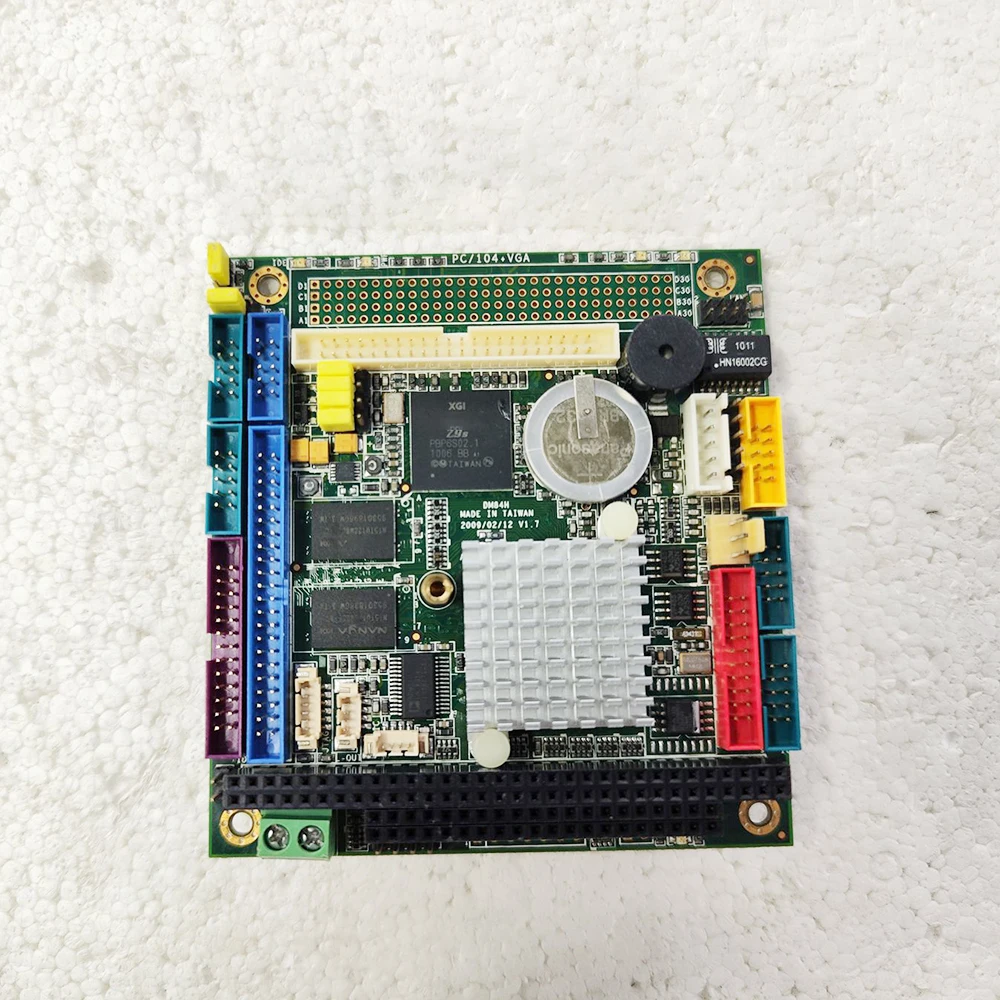 Hot Embedded Industrial Control Equipment Motherboard PC 104 VGA DM84H V1 7
