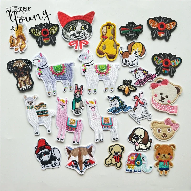 

high quality cute Cartoon Small animals Banner patch bag clothing hot melt adhesive ironing badge sewing DIY Excipients Accessor