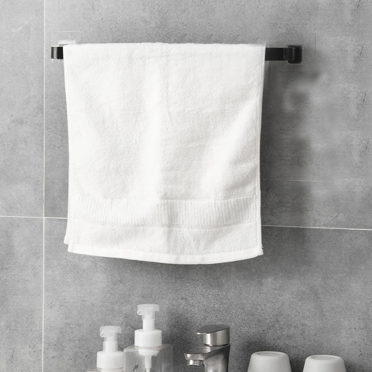 Bathroom Perforation-free Stainless Steel Towel Rack Non-trace glue Bathroom Towel Rack Bathroom Toilet Hanging Rod