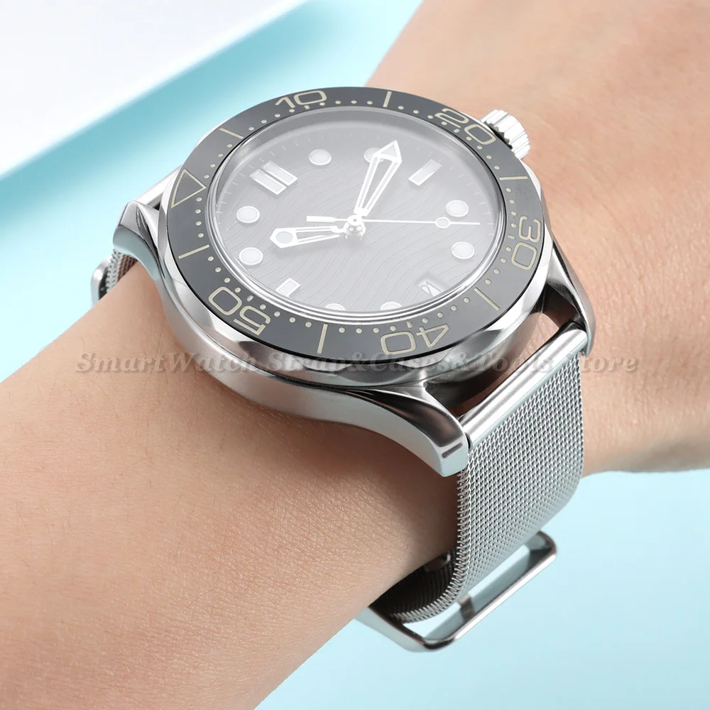 Elegant Silver Milanese Mesh Stainless Steel Watch Strap with Pinhole Buckle