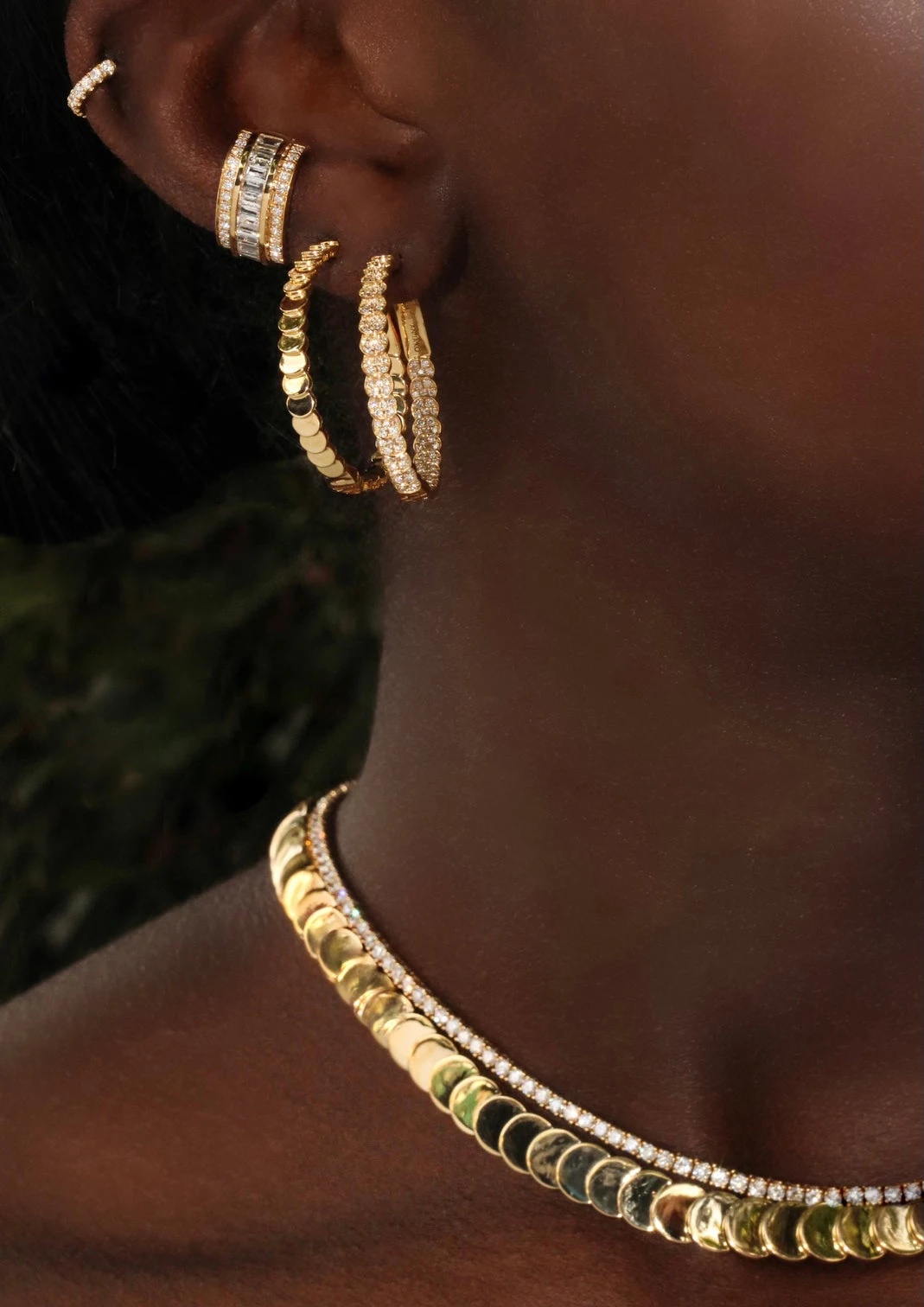 High Polish Shiny Round Moon Shaped Charm Link Chain 16