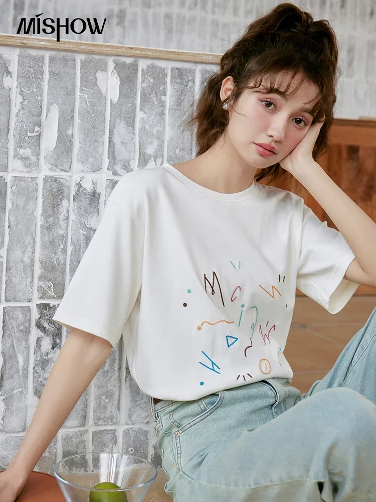

MISHOW Women's Short Sleeve T-shirt Summer 2023 Embroidery Memphis Pattern Tees O-Neck Loose Female Retro Casual Tops MXC39T0116
