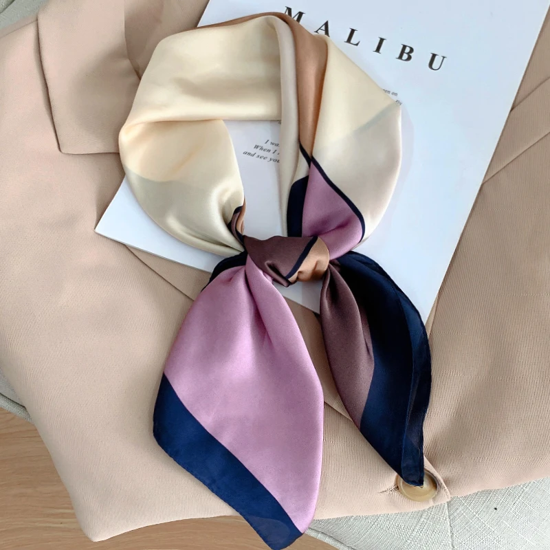 70X70CM Shawls Luxury Popular Print Headcloth Four Seasons Sunscreen Small Fashion Letter Silk Scarves bandanna foulard 3