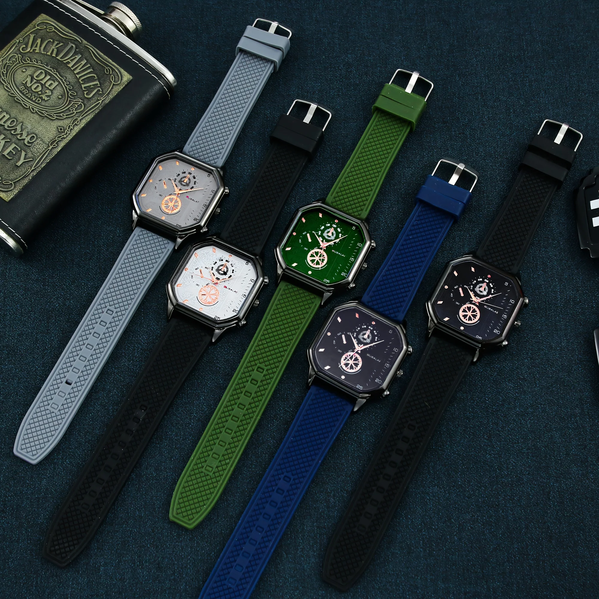 1PC European and American large dial trendy square watch for men and women, handsome and cool for high school students 2