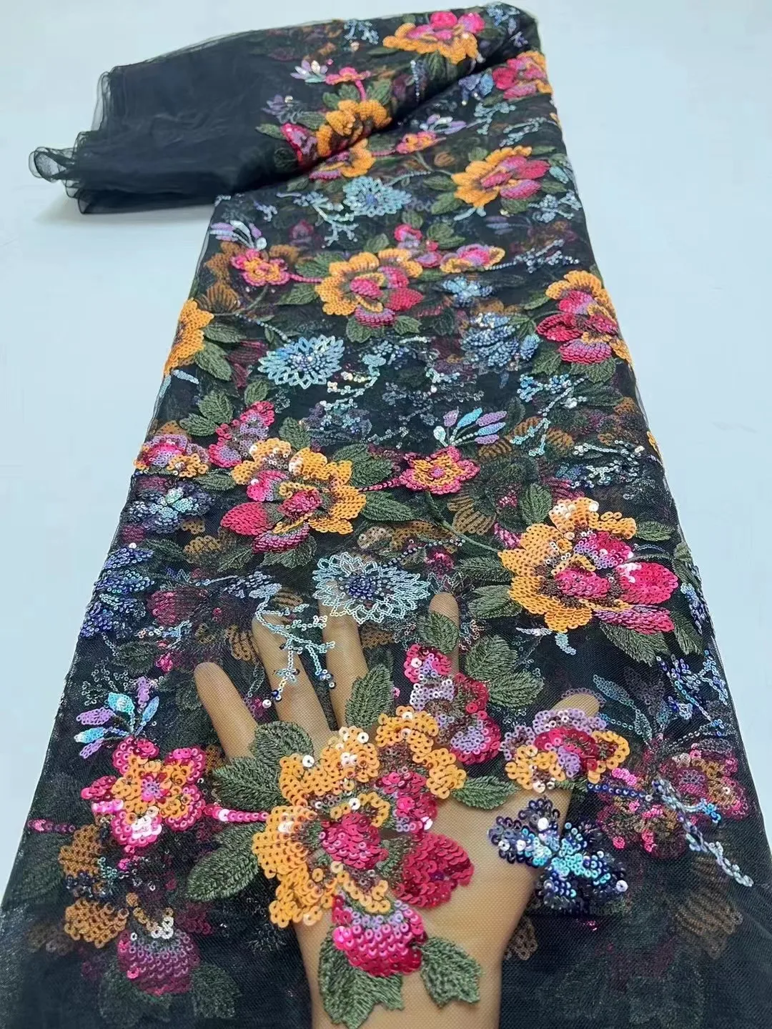 

Luxury African Sequins Lace Fabrics High Quality 5 Yards Embroidery French Nigerian Tulle Lace Fabric For Wedding Party Sewing