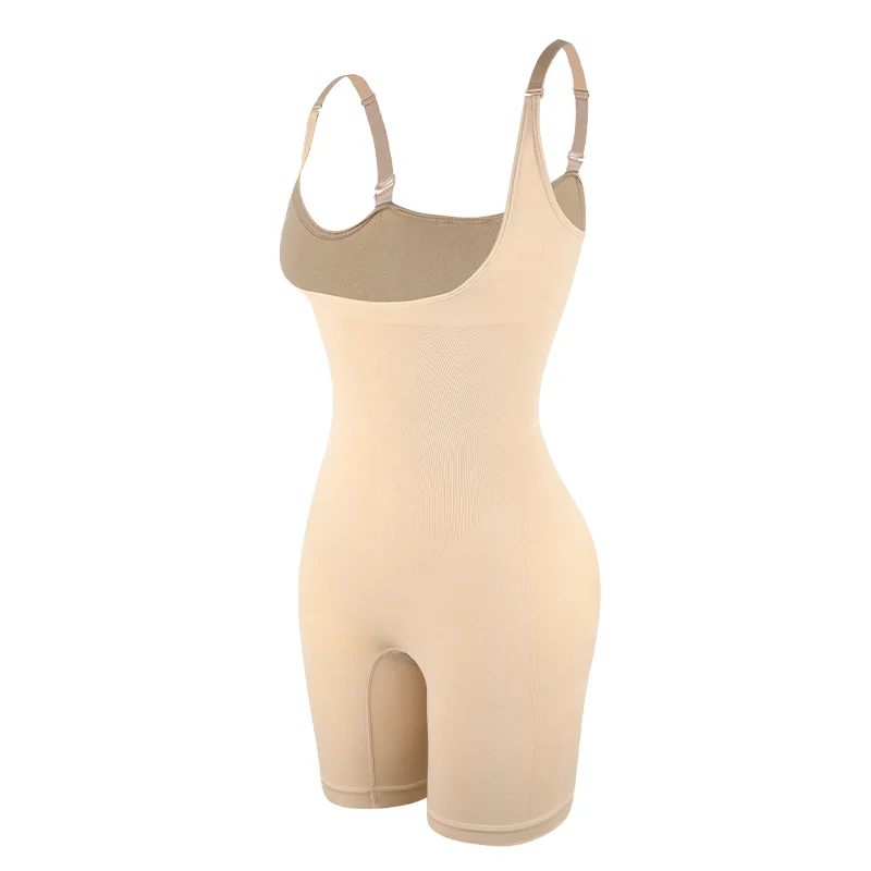 C-Nude