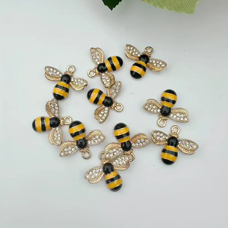 Cute Animal Bee Charms Pendants For Jewelry Making Alloy Enamel Crystal Animal Charms DIY Accessories 10pcs