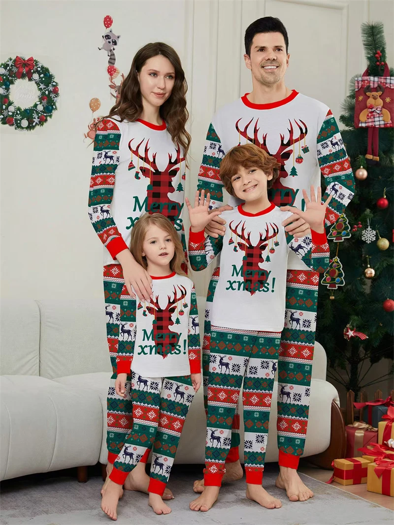 thumbnail image 1 of Conjuntos de pijamas familiares a juego para Navidad de 2024, pijamas de ciervo para padre, madre e hijos, pijamas de rayas para papá, mamá y yo, ropa de Navidad, 1 of 5