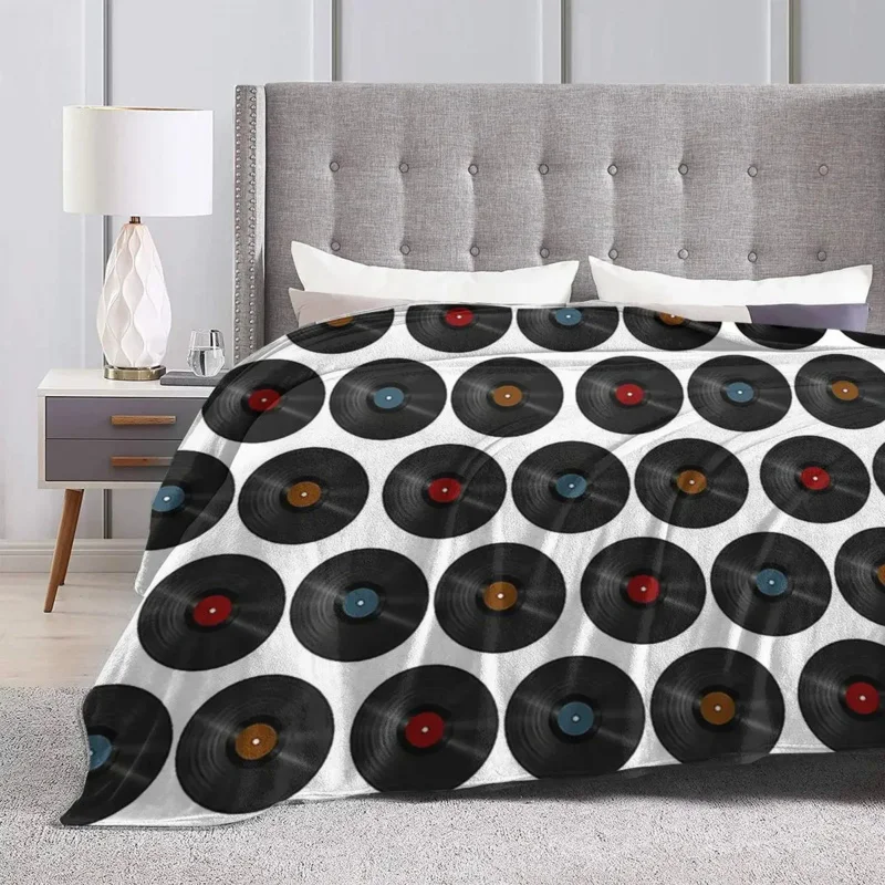 ��� ���ڵ� ���, �ε巴�� ������ �ö��� ���ο� ��� Ŀ��, ħ�� �Ž� ��ũ�� ���� Ȩ ����