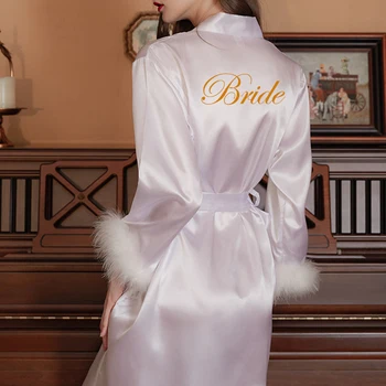 Kimono sposa abito da damigella d'onore accappatoio da sposa abito da casa in piuma ricamo da donna lettera Sleepwear camicia da notte corta in raso