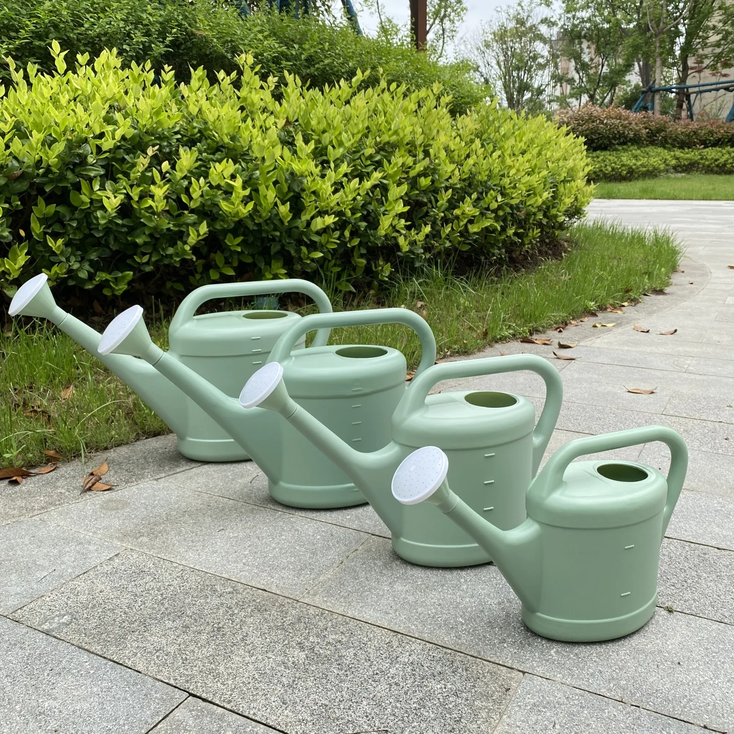 10L Watering Can Long Spout Garden Sprinkler Large Capacity Plastic Pot for Indoor Outdoor Plants Flower Irrigation - 5