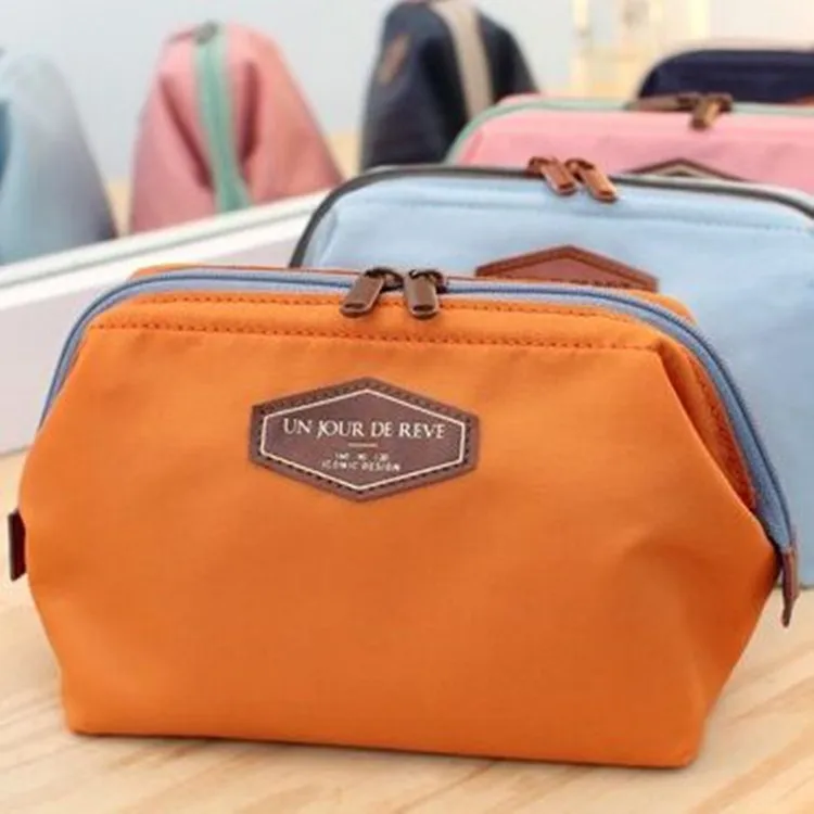 

Modern and minimalist cotton makeup small bag with frog mouth, fashionable storage, steel frame bag, multifunctional and portabl