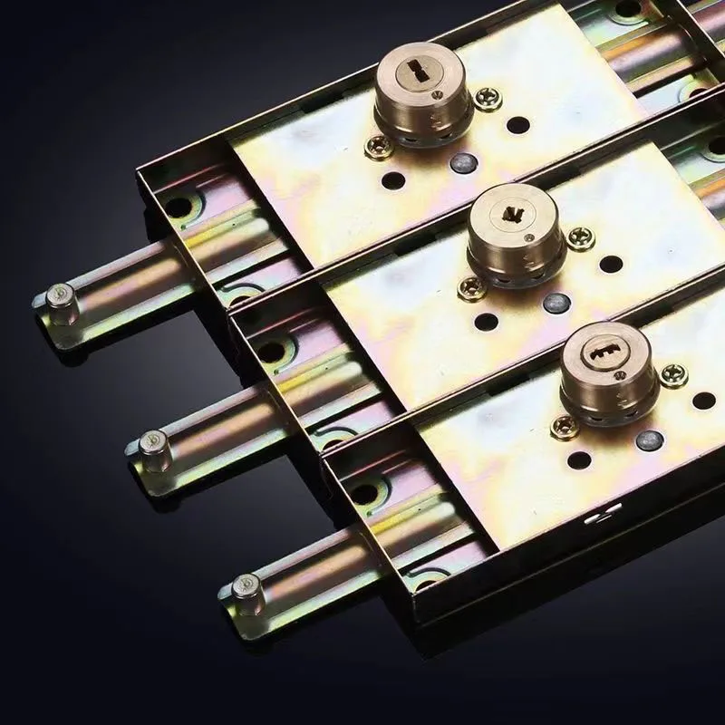 ม้วนมือจับประตูป้องกันการโจรกรรมล็อคประตูโรงรถพร้อมล็อคอุปกรณ์สำหรับบ้านตู้นิรภัยเก็บกุญแจด้านล่างเพื่อความปลอดภัย 1