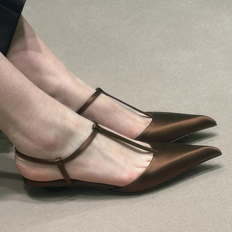 2024 New Slim T-Shaped Buckle Style Back Air Sandals for Women French Small and Sexy Thick Heels, Headed Single Shoes for Women