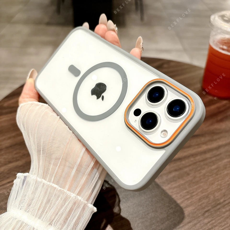 Crystal Clear Magnetic Phone Case with Shockproof Protection and Magsafe Wireless Charging Compatibility