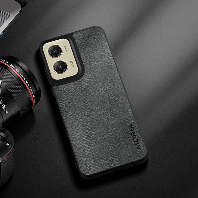 Elegant Lightweight Leather Wood Grain Phone Case - Durable & Stylish Protection