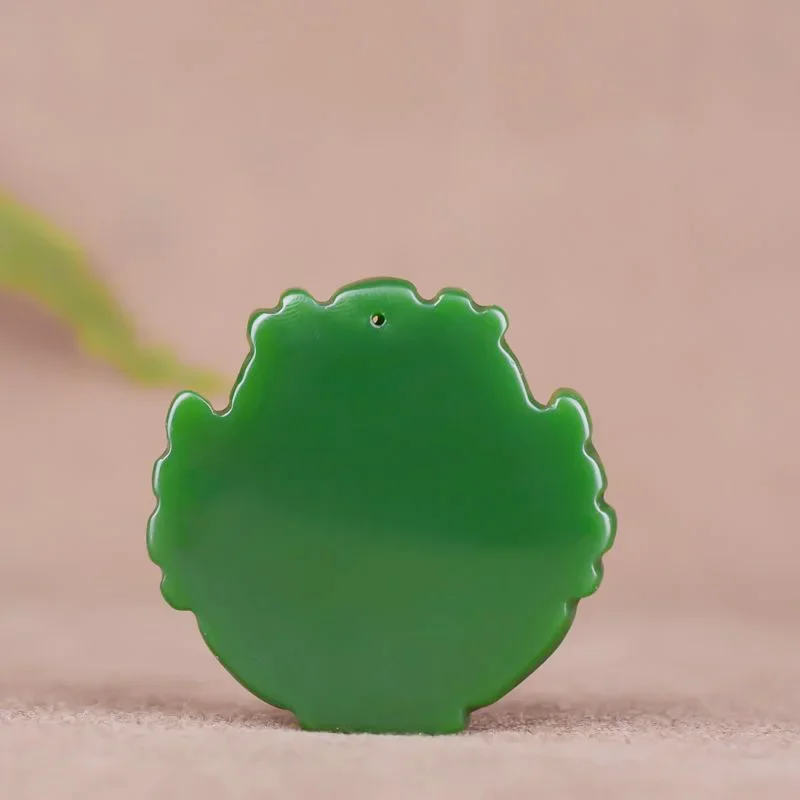 Pendant necklace Natural green jade carp pendant necklace Chinese jadeite Hand-carved charm Jewelry Fashion amulet Gifts For women men