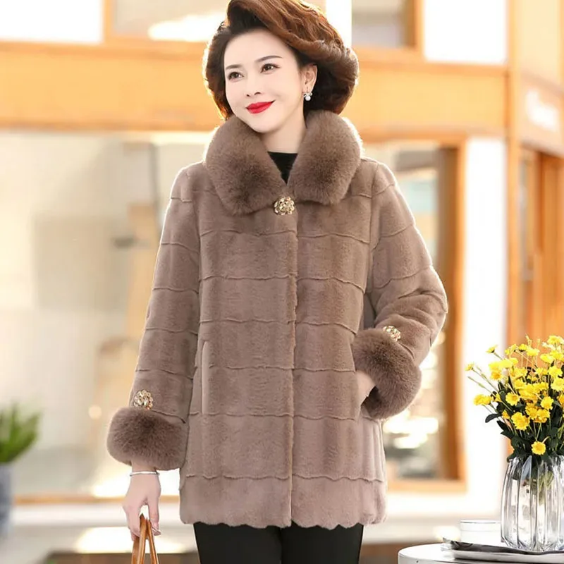 

Middle Aged Women's Faux Fur Coat New Fashion Autumn/Winter Jacket Loose Female Imitation Mink Fleece Jacket Women Outerwear 6XL